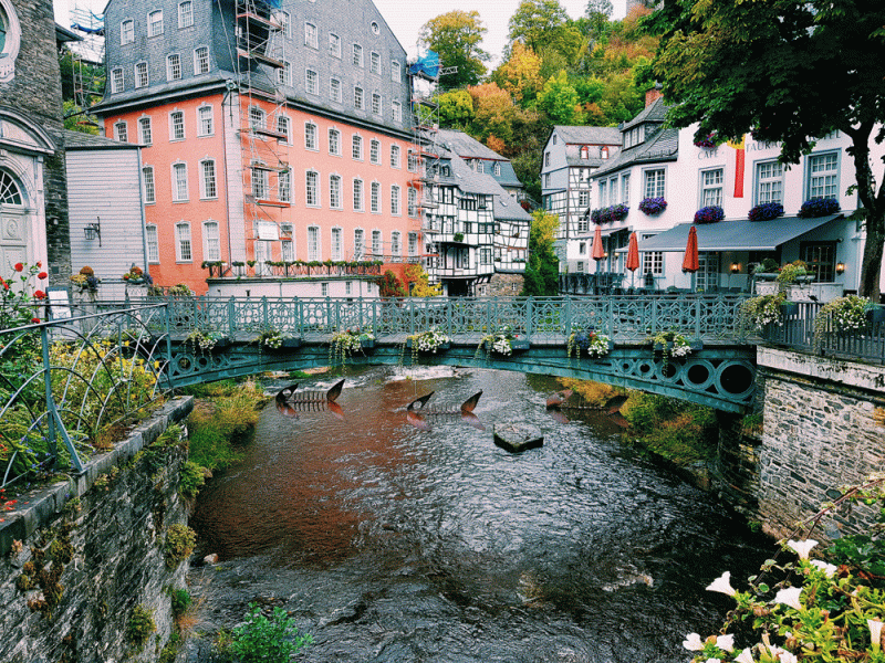 Monschau, Het Mooiste Stadje Van De Duitse Eifel - Chital Travels